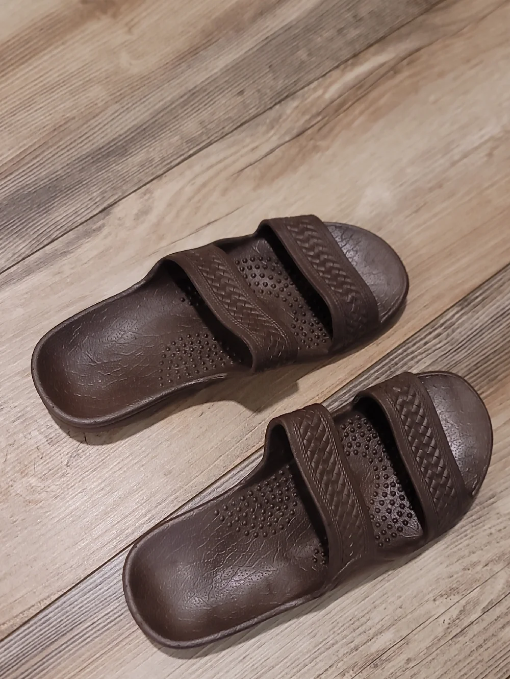 Surfware Slides - Picture 2 of 3
